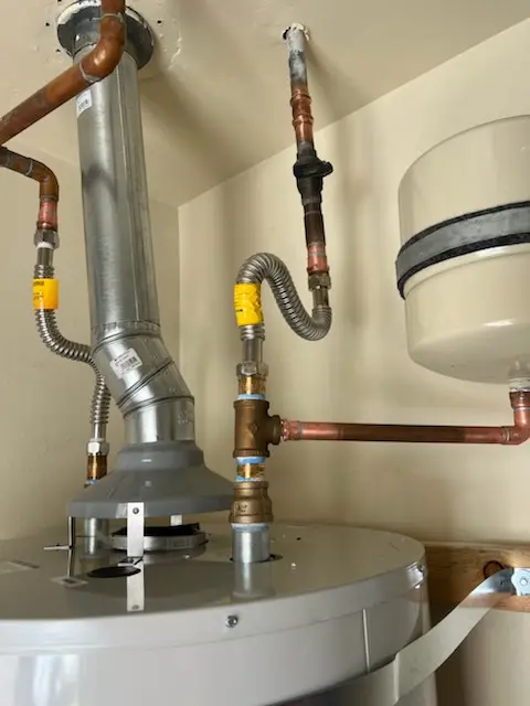 Water heater installation and plumbing repair in Arcadia Lite